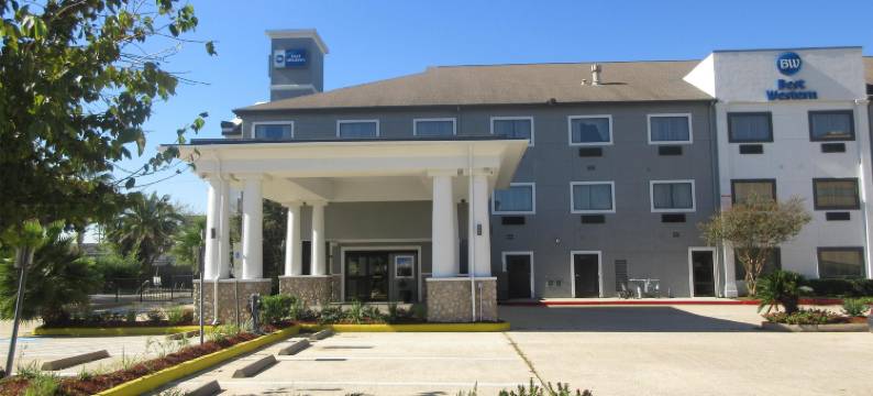 Best Western Champions Forest Inn and Suites图片