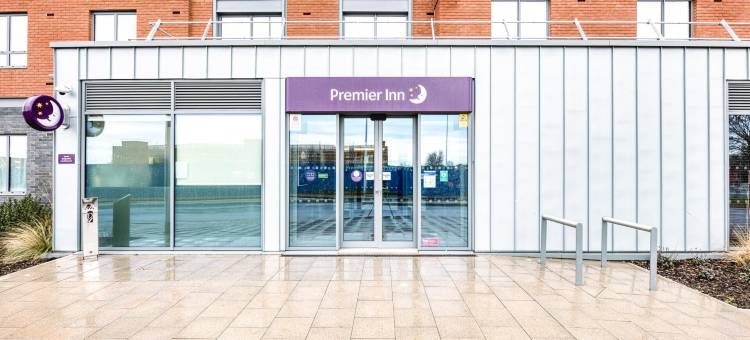 普瑞米尔沃金厄姆市中心酒店(Premier Inn Wokingham Town Centre)图片