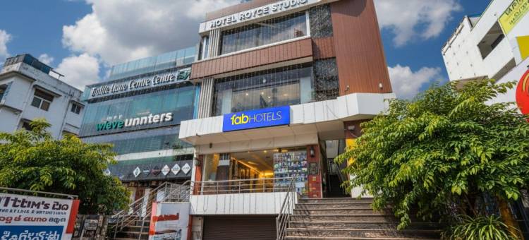 Fabhotel 纳尔辛吉(FabHotel Narsingi - Nr Global Eye Hospital, Narsingi)图片