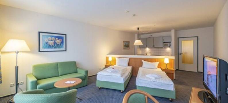 克里茲莫公园的西罗斯托克酒店(Hotel Rostock West im Kritzmow Park)图片