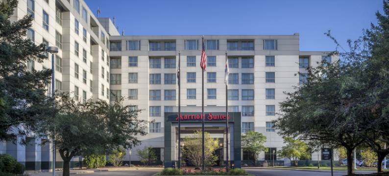 芝加哥迪尔菲尔德万豪酒店(Chicago Marriott Suites Deerfield)图片