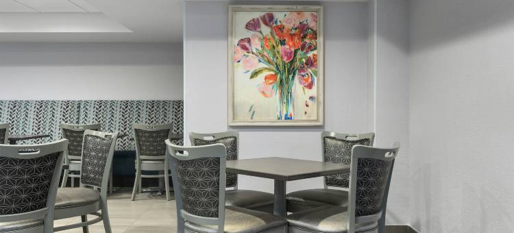 威廉斯堡Homewood套房酒店(Homewood Suites by Hilton Williamsburg)图片