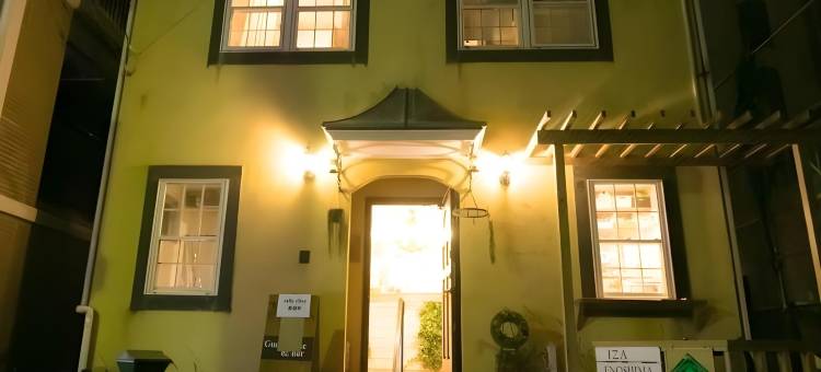 江之岛Iza酒吧客栈(Iza Enoshima Guest House and Bar)图片