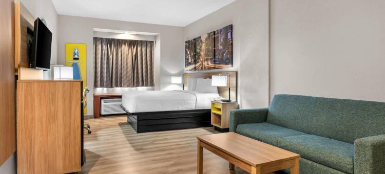 近堪萨斯赛道温德姆戴斯酒店(Days Inn by Wyndham Near Kansas Speedway)图片