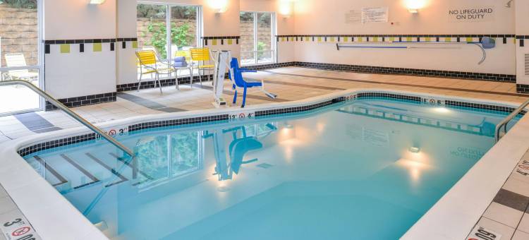 阿什伯勒万枫酒店及套房(Fairfield Inn & Suites Asheboro)图片