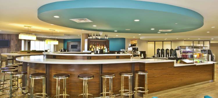 格尔夫波特海滨万豪万怡酒店(Courtyard by Marriott Gulfport Beachfront)图片