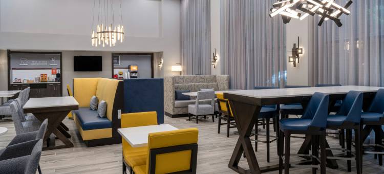 阿古拉山欢朋套房酒店(Hampton Inn & Suites Agoura Hills)图片