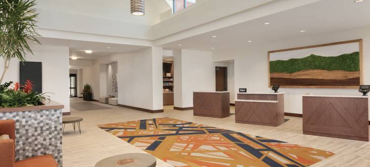 南约旦盐湖城希尔顿大使套房酒店(Embassy Suites by Hilton South Jordan Salt Lake City)图片