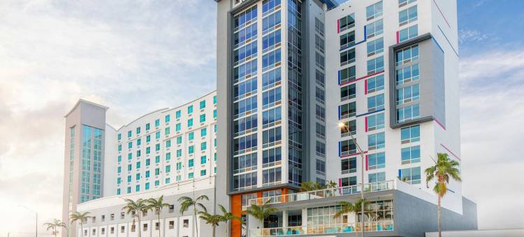 劳德代尔堡机场雅乐轩酒店(Aloft Fort Lauderdale Airport)图片