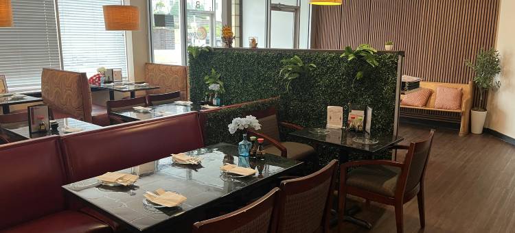 OYO 威尔克斯伯勒421号公路酒店(Red Roof Inn & Suites Wilkesboro)图片