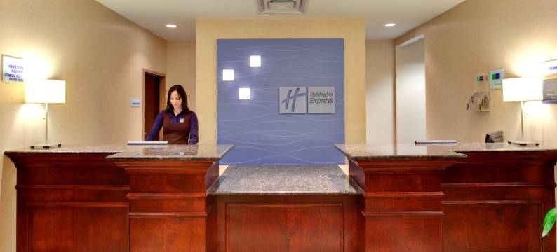 智选假日套房酒店布罗克维尔(Holiday Inn Express & Suites BROCKVILLE by IHG)图片