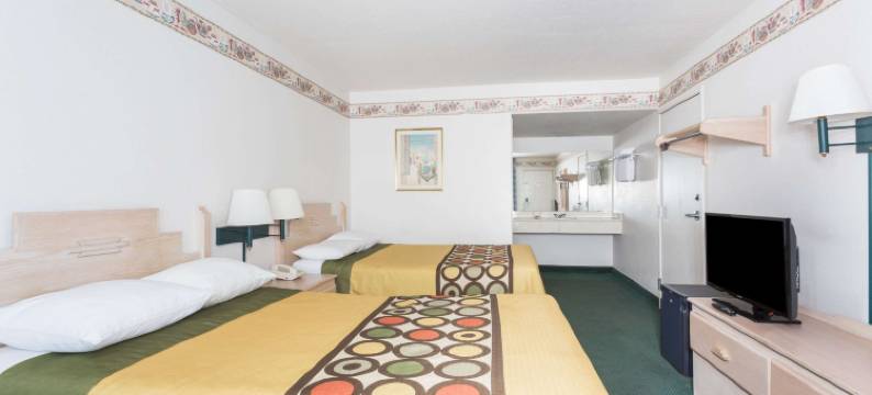 科通伍德速8酒店(Super 8 by Wyndham Cottonwood)图片