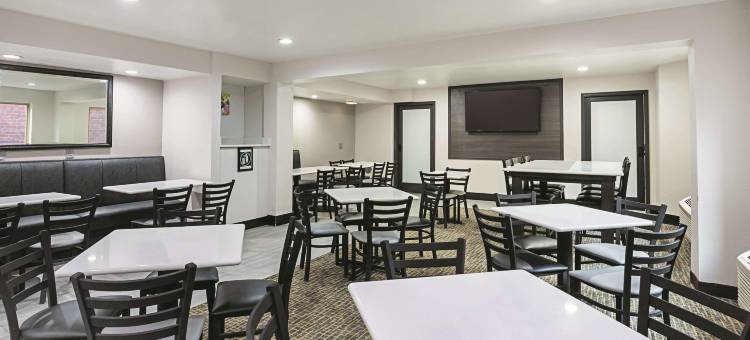 明尼阿波利斯西北拉昆塔温德姆套房酒店(La Quinta Inn & Suites by Wyndham Minneapolis Northwest)图片