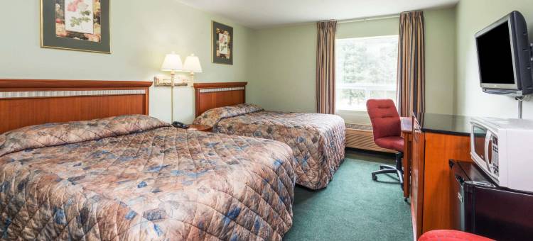 骑士酒店-布雷斯桥(Knights Inn Bracebridge)图片