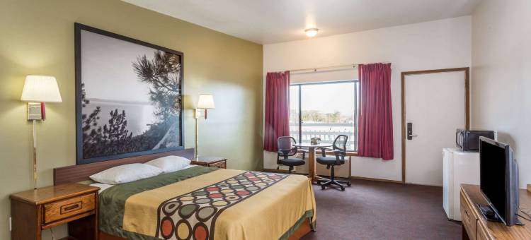 韦尔斯速8酒店(Super 8 by Wyndham Wells)图片