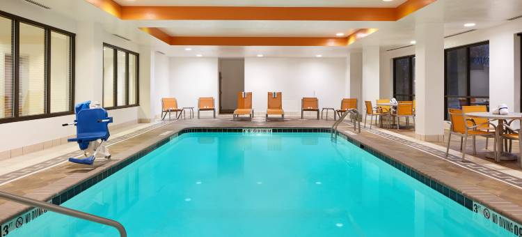 智选假日套房酒店翠华(Holiday Inn Express & Suites Indianapolis South – Greenwood)图片
