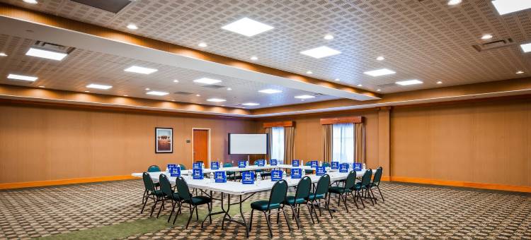 玫瑰城会议中心贝斯特韦斯特优质酒店(Best Western Plus Rose City Conference Center Inn)图片