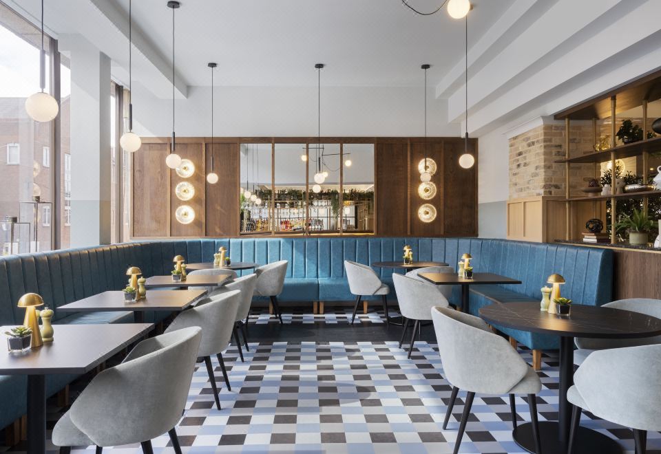 Leonardo Royal Hotel Birmingham Over view