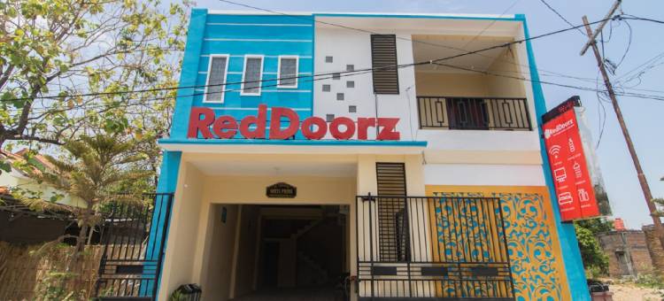 红多兹伊斯兰酒店-近茉莉芬国立理工学院(RedDoorz Syariah Near Politeknik Negeri Madiun)图片