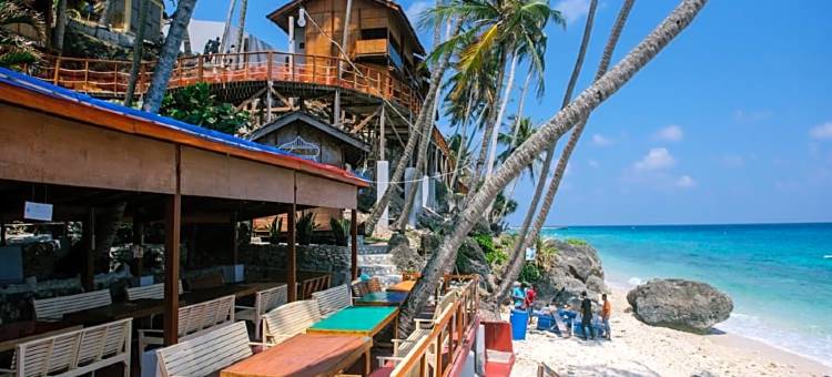 弗莱迪斯萨代萨莫提加度假酒店(Freddies Santai Sumurtiga)图片