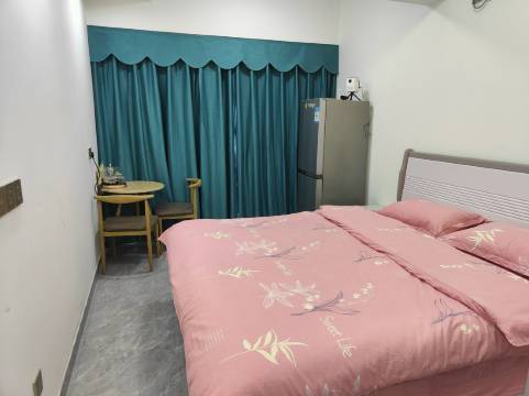 房东施姐姐公寓(绕城大道南一段分店)