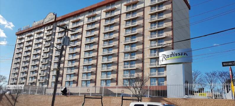 纽约肯尼迪机场希尔顿逸林酒店(DoubleTree by Hilton New York JFK Airport)图片