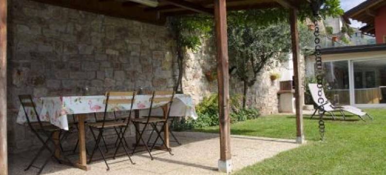 紫藤木屋酒店(Villetta Glicine)图片