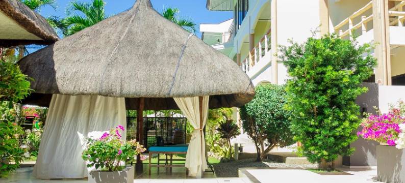 阿罗那北国度假酒店(Alona Northland Resort)图片