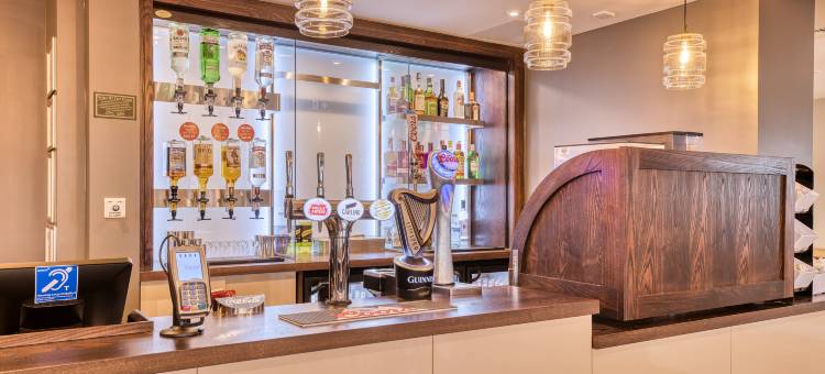 牛津伯特利普瑞米尔酒店(Premier Inn Oxford Botley)图片