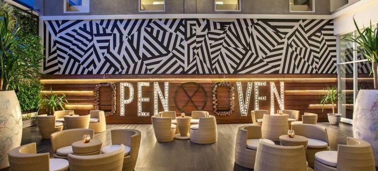 迪达麦克斯万酒店(MaxOneHotel Tidar Surabaya)图片