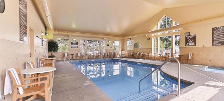 卡利斯佩尔/冰川公园西贝斯特韦斯特优质套房酒店(Best Western Plus Kalispell/Glacier Park West Hotel  Suites)图片