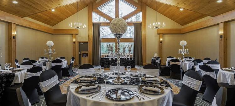 班福洛基山度假村(Banff Rocky Mountain Resort)图片