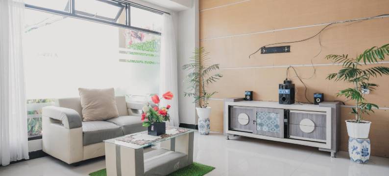 红门修拉伊亚酒店靠近Bengkulu市政厅(RedDoorz Syariah at Hotel Grand Mentari)图片