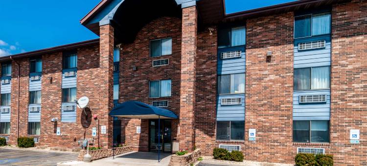 内珀维尔6号汽车旅馆(Motel 6 Naperville, IL)图片