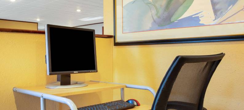 希尔斯堡戴斯酒店(Days Inn by Wyndham Hillsborough)图片