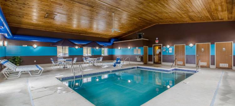 威斯康星巴拉布 - 德尔顿湖 6 号汽车旅馆(Motel 6 Baraboo, WI - Lake Delton)图片
