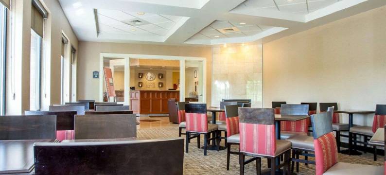 西沃里克 - 普罗维登斯舒适套房酒店(Comfort Suites West Warwick - Providence)图片