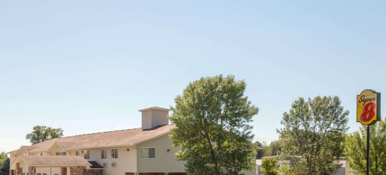 克雷斯科温德姆速8酒店(Super 8 by Wyndham Cresco IA)图片