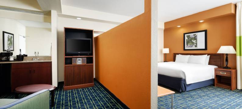 旧金山圣卡洛斯万枫套房酒店(Fairfield Inn & Suites San Francisco San Carlos)图片