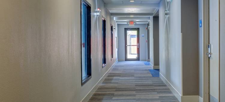 智选假日套房酒店谢尔比维尔印第安纳波利斯(Holiday Inn Express & Suites Shelbyville Indianapolis)图片