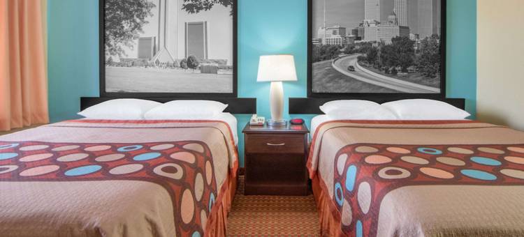 Super 8 by Wyndham Tulsa图片