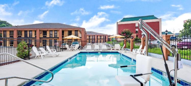 道格拉斯维尔亚特兰大费尔本路温德姆戴斯酒店(Days Inn by Wyndham Douglasville-Atlanta-Fairburn Road)图片