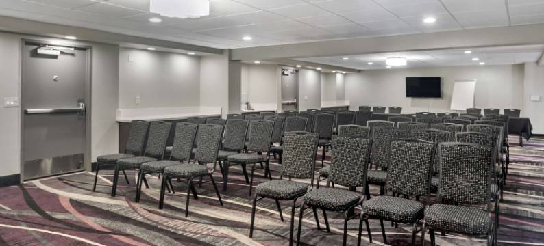 贝斯特韦斯特优质商务优质酒店(Best Western Plus Commerce Hotel)图片