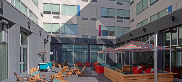 奥马哈阿克萨本村雅乐轩酒店(Aloft Omaha Aksarben Village)图片