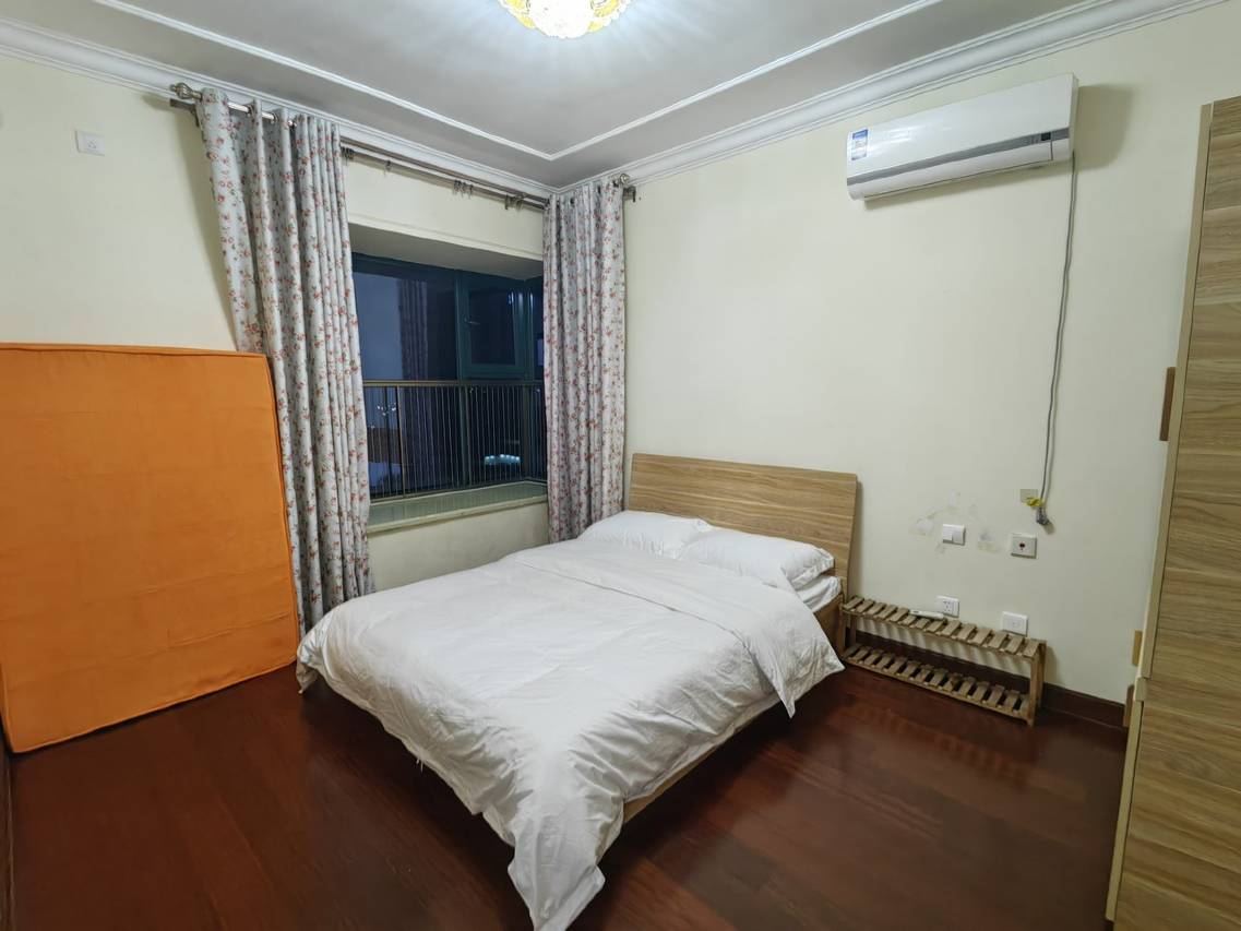 房东小桔子姐姐公寓(南四环路分店)