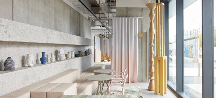 东边美术馆洛克酒店(Locke at East Side Gallery)图片