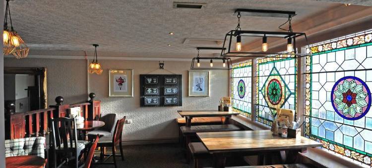 白鹿晚安旅店(The White Hart Inn by Greene King Inns)图片