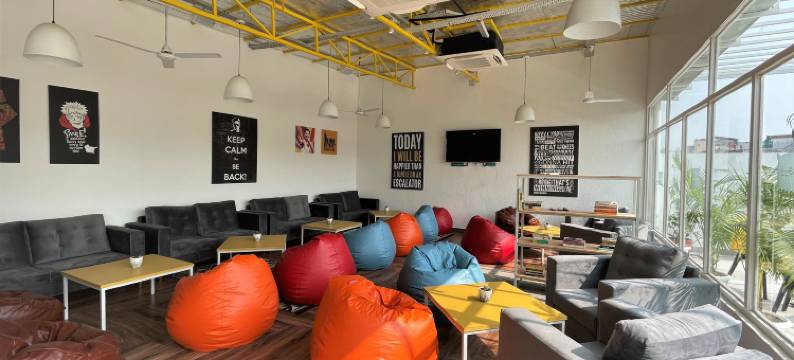 Leisure酒店的Bedzzz菠罗奈斯(Bedzzz Varanasi by Leisure Hotels, 1 Km from Dashwasamedh Ghat)图片