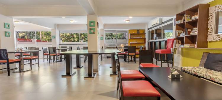 缤旅阿罗特尔卡兰古特海滩酒店(Arotel Rooms & Suites)图片