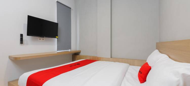 RedDoorz Plus @ Kedaton Lampung图片